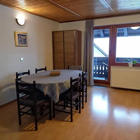 Apartma Kramar Podkoren 公寓 *