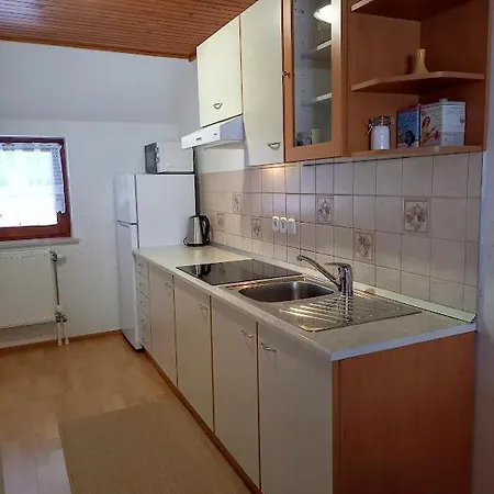 アパート Apartma Kramar Podkoren *