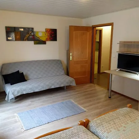 Apartma Kramar Podkoren