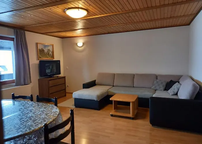 アパート Apartma Kramar Podkoren クランスカゴーラ